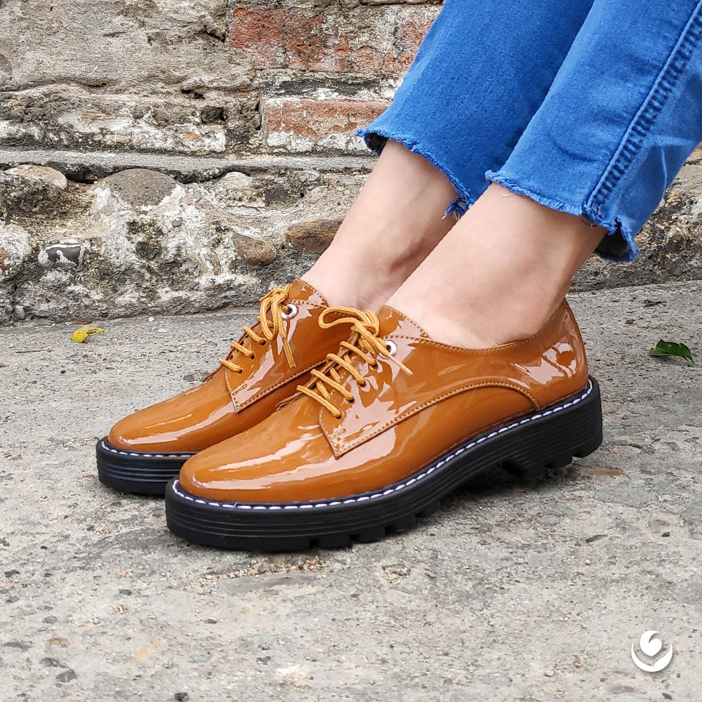 901 Charol Jordan Negra