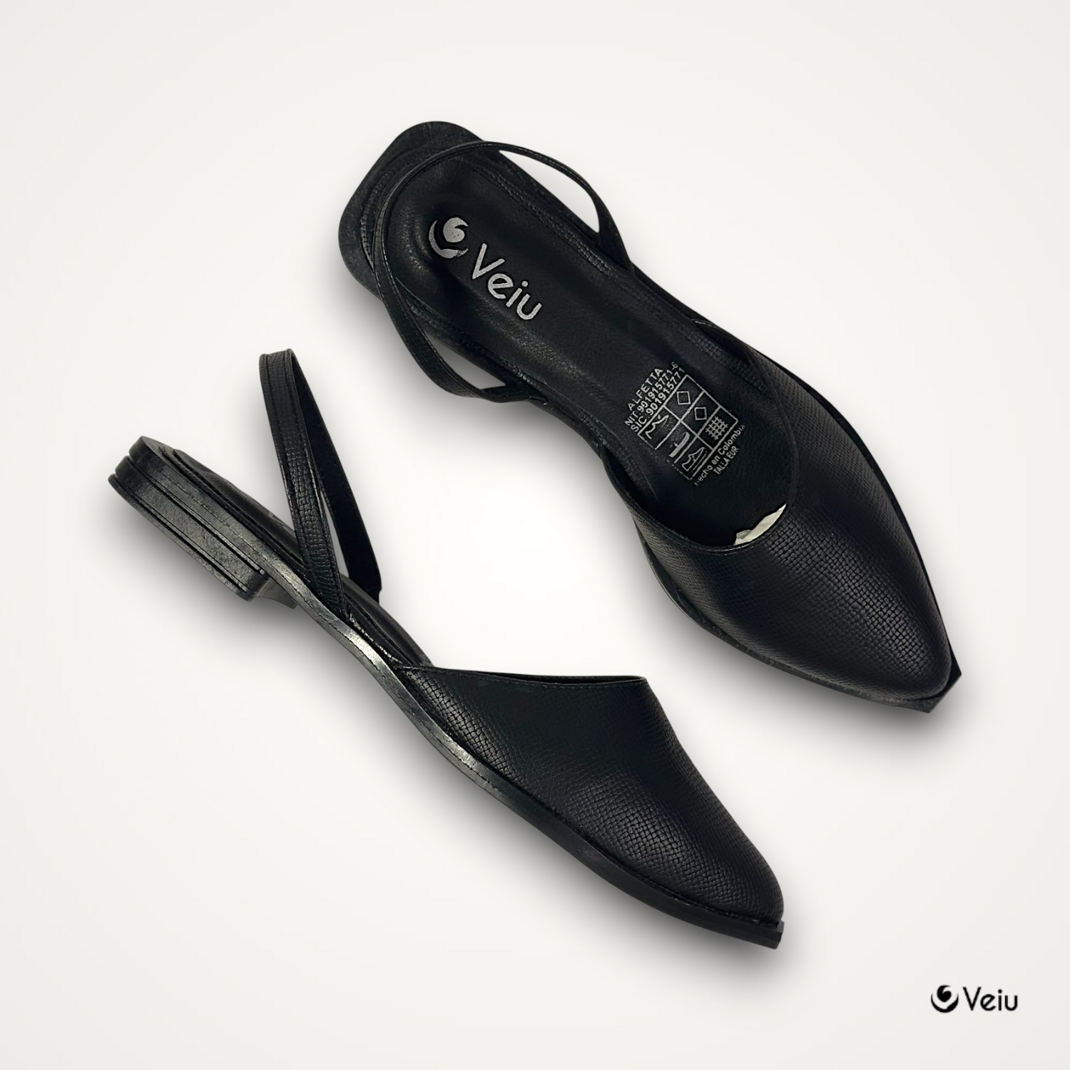 A9-43001 Ferreti_Helena