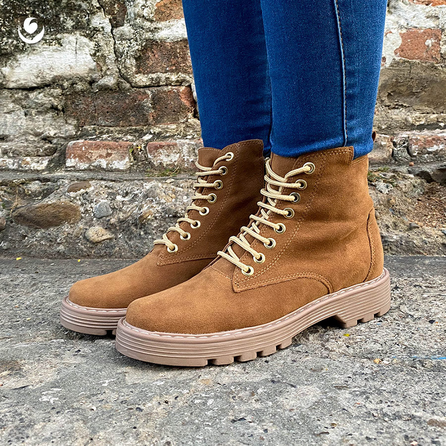 B31738 Bota carnaza_ Jordan Ch