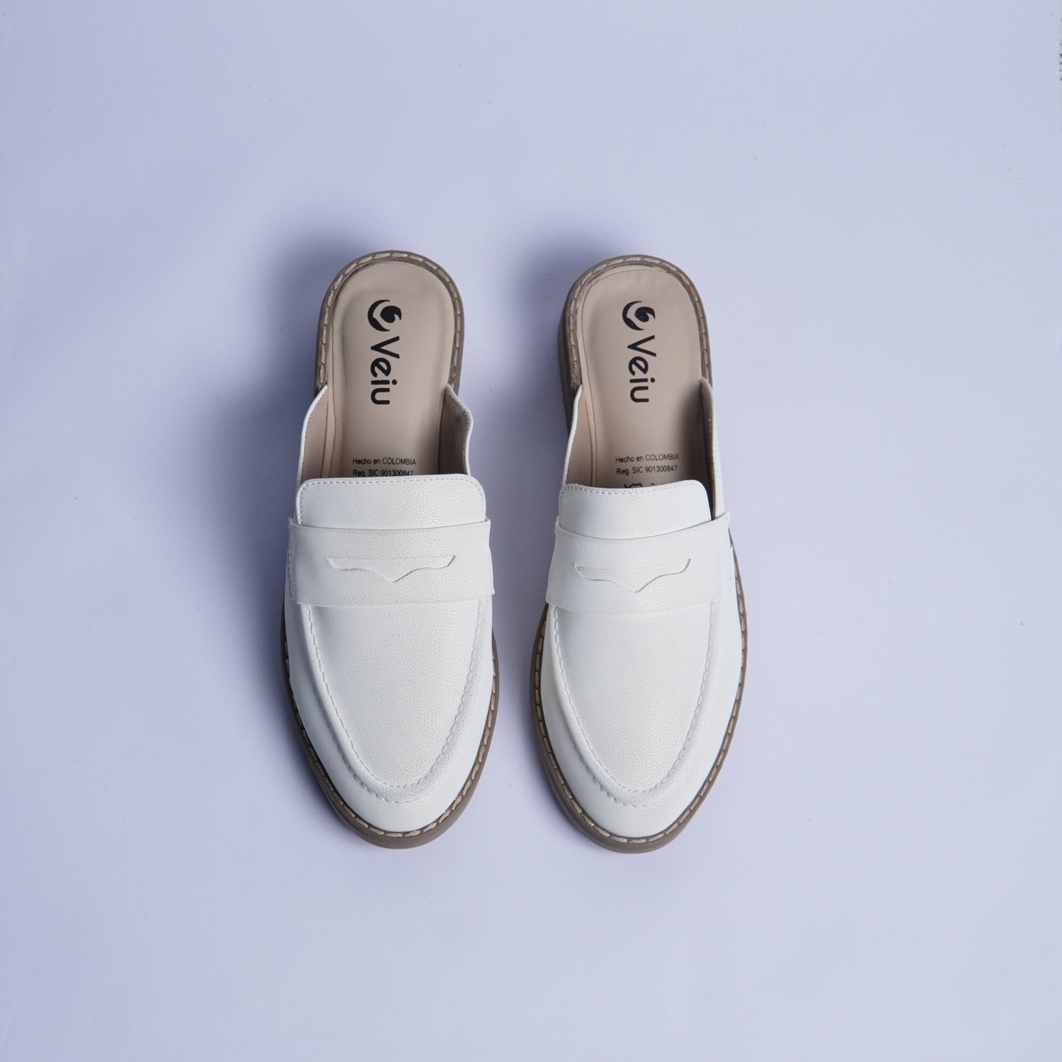 C2-10130 Maleka_ Monik Ch