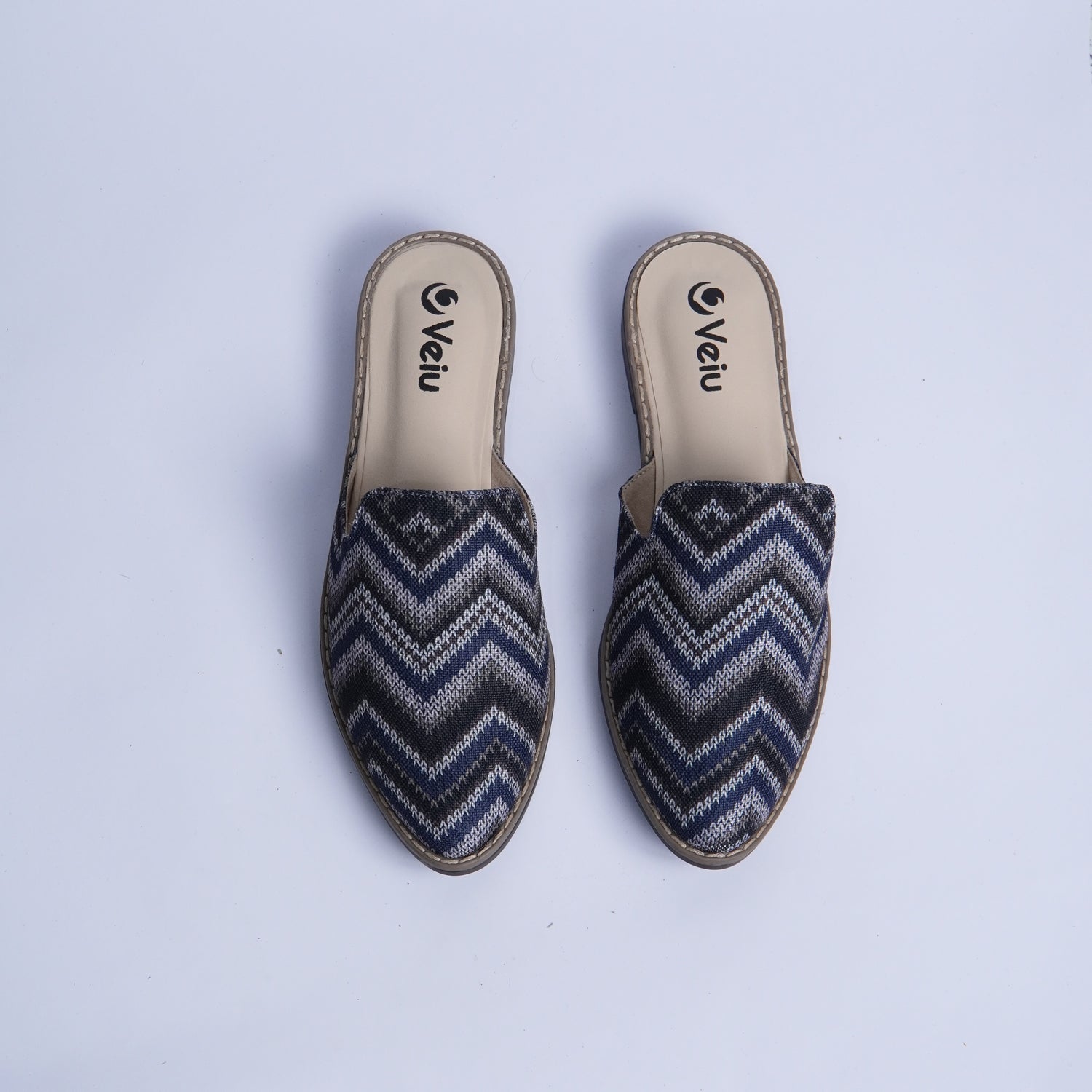 C4-15100 Ancestral_ Silvana Cafe