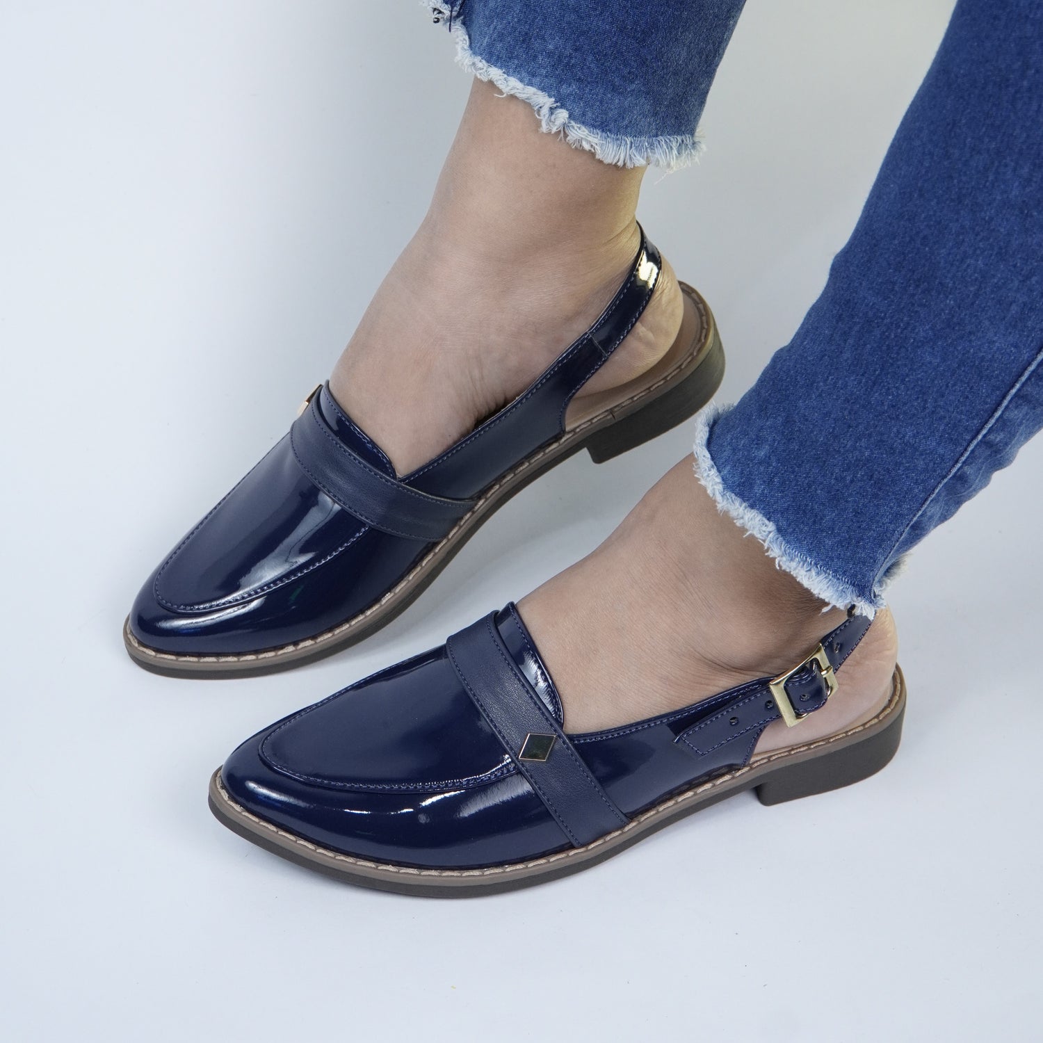 C4-15152 Charol_ Silvana Cafe