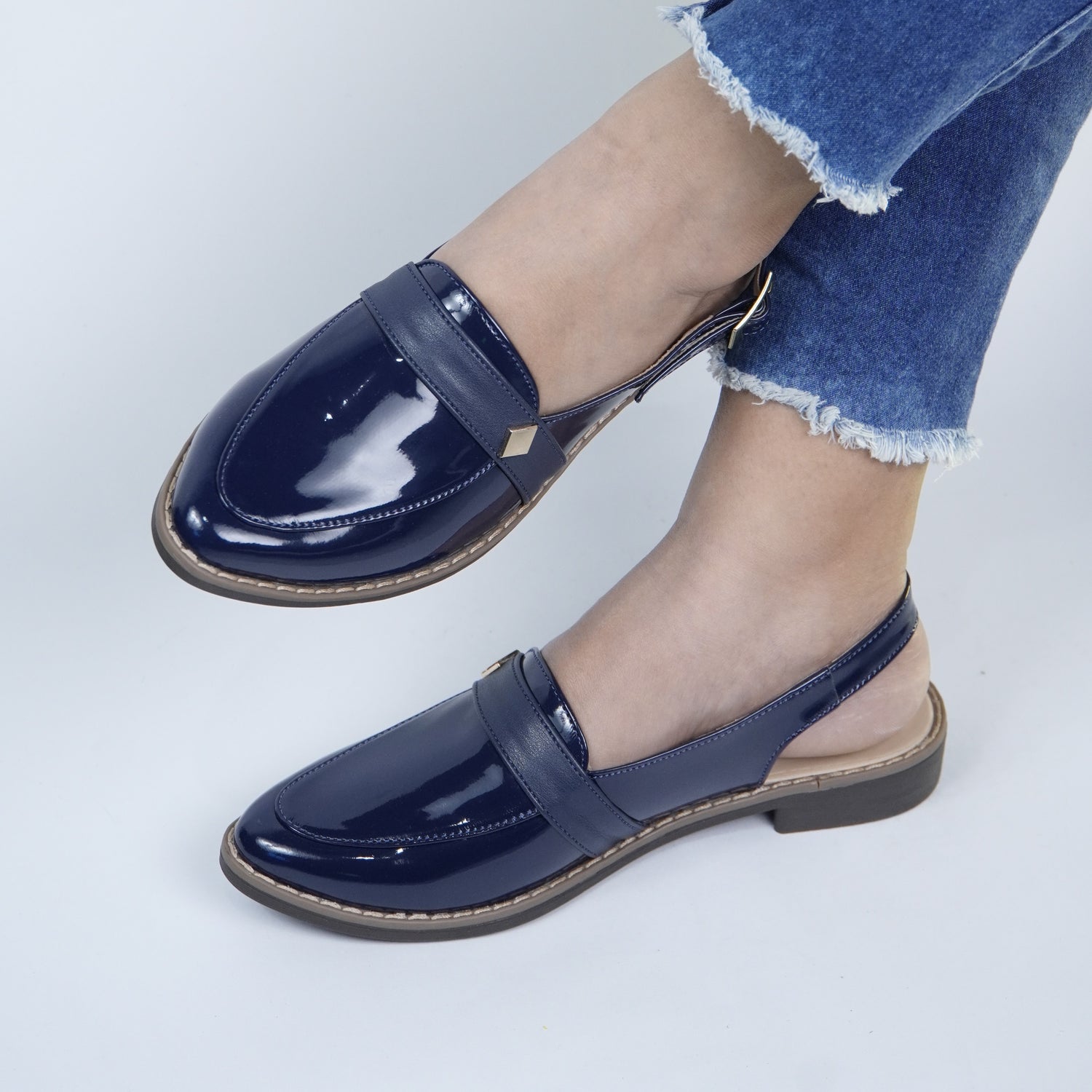 C4-15152 Charol_ Silvana Cafe