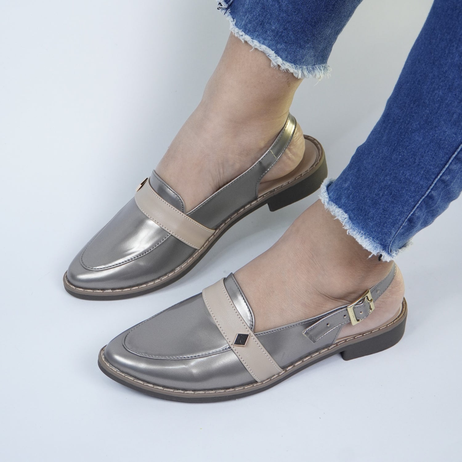 C4-15152 Charol_ Silvana Cafe