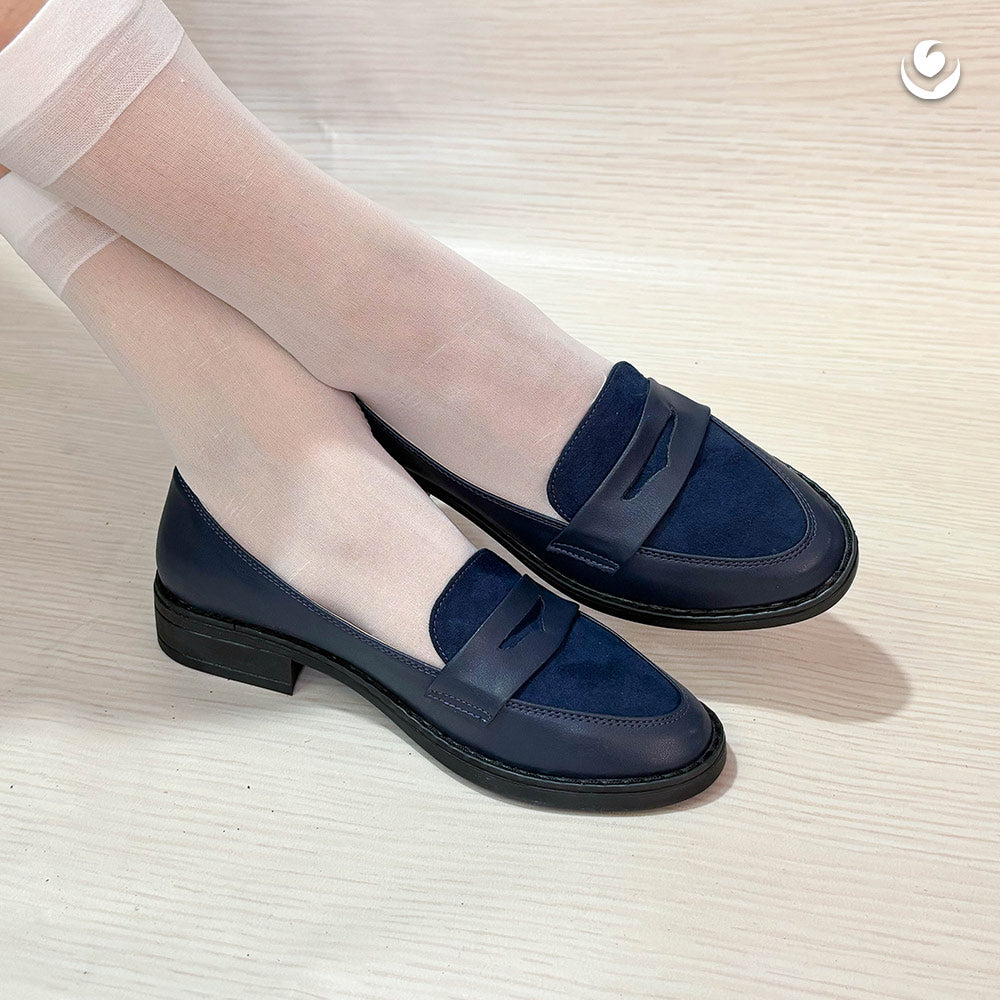 D2-1151 kobo x trevizo_ Monik Negra