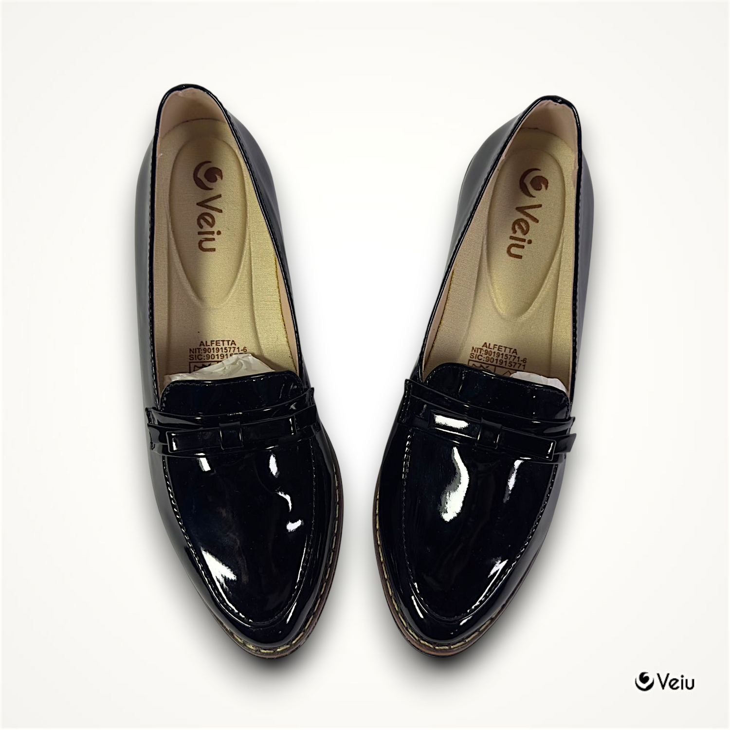 D4-14355 Charol_Sharik