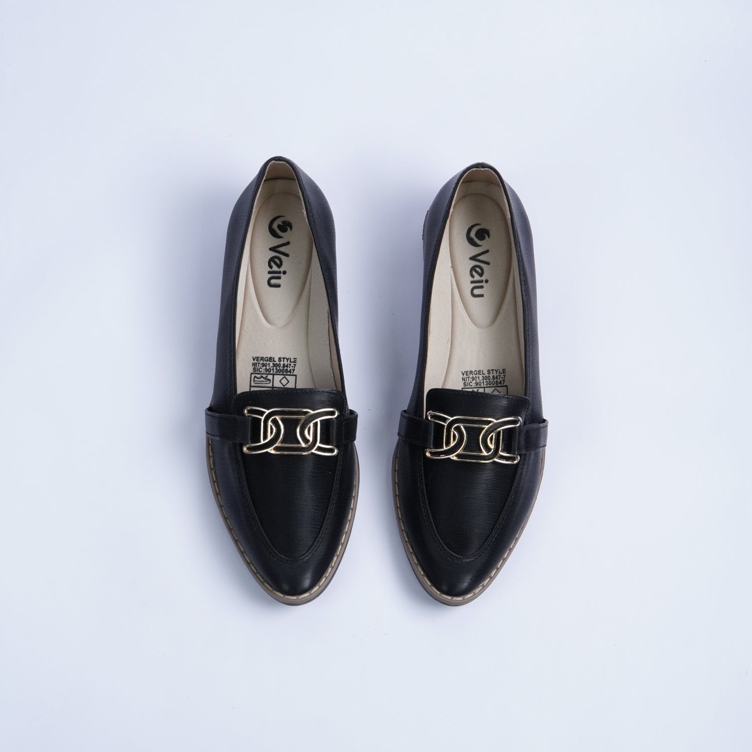 D4-15352 CELINA_ SILVANA CAFE