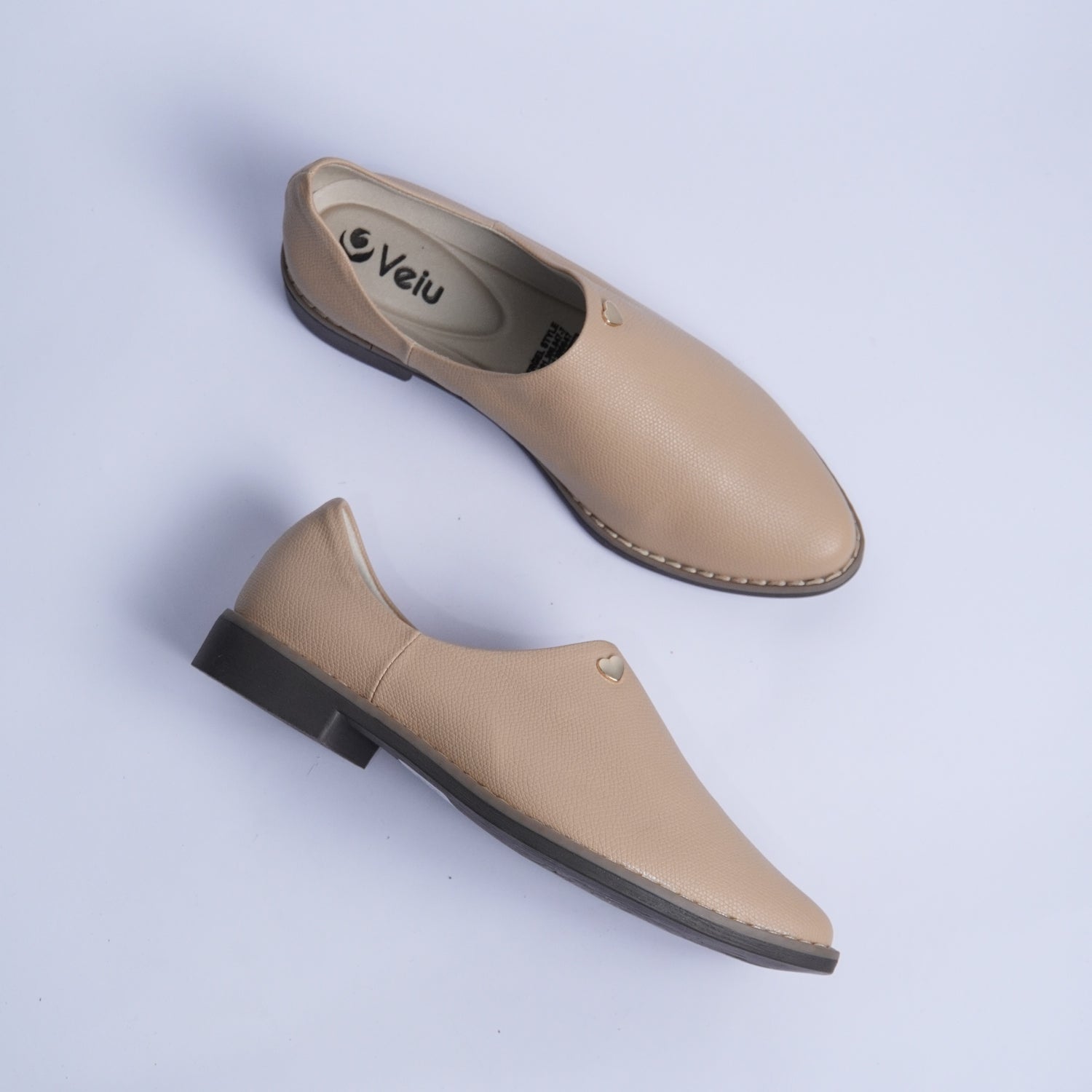 D4-15385 MANU_ SILVANA CAFE