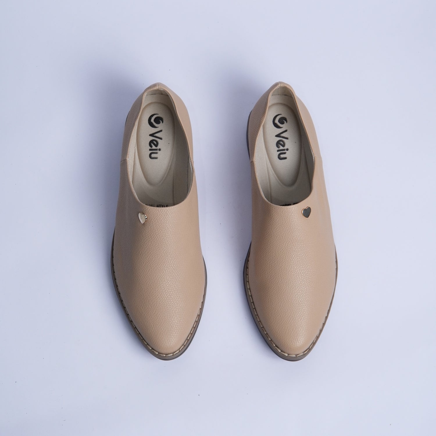 D4-15385 MANU_ SILVANA CAFE