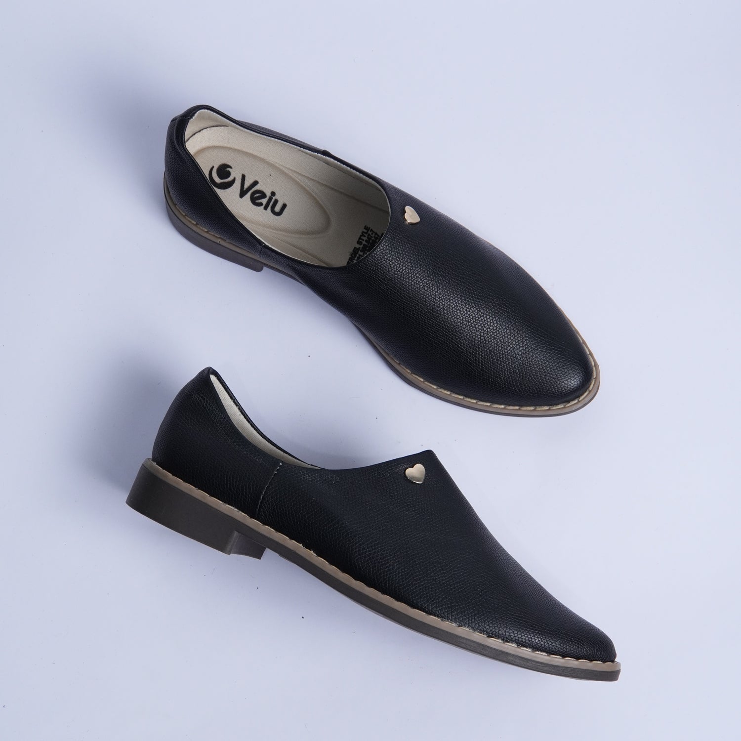 D4-15385 MANU_ SILVANA CAFE