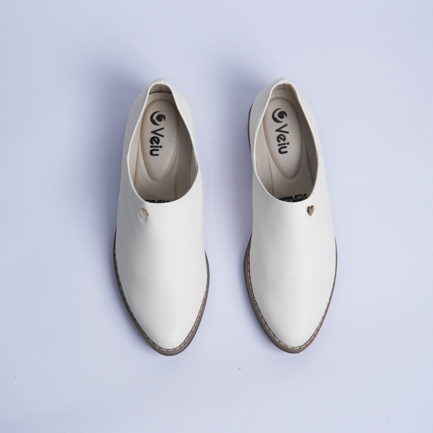 D4-15385 MANU_ SILVANA CAFE