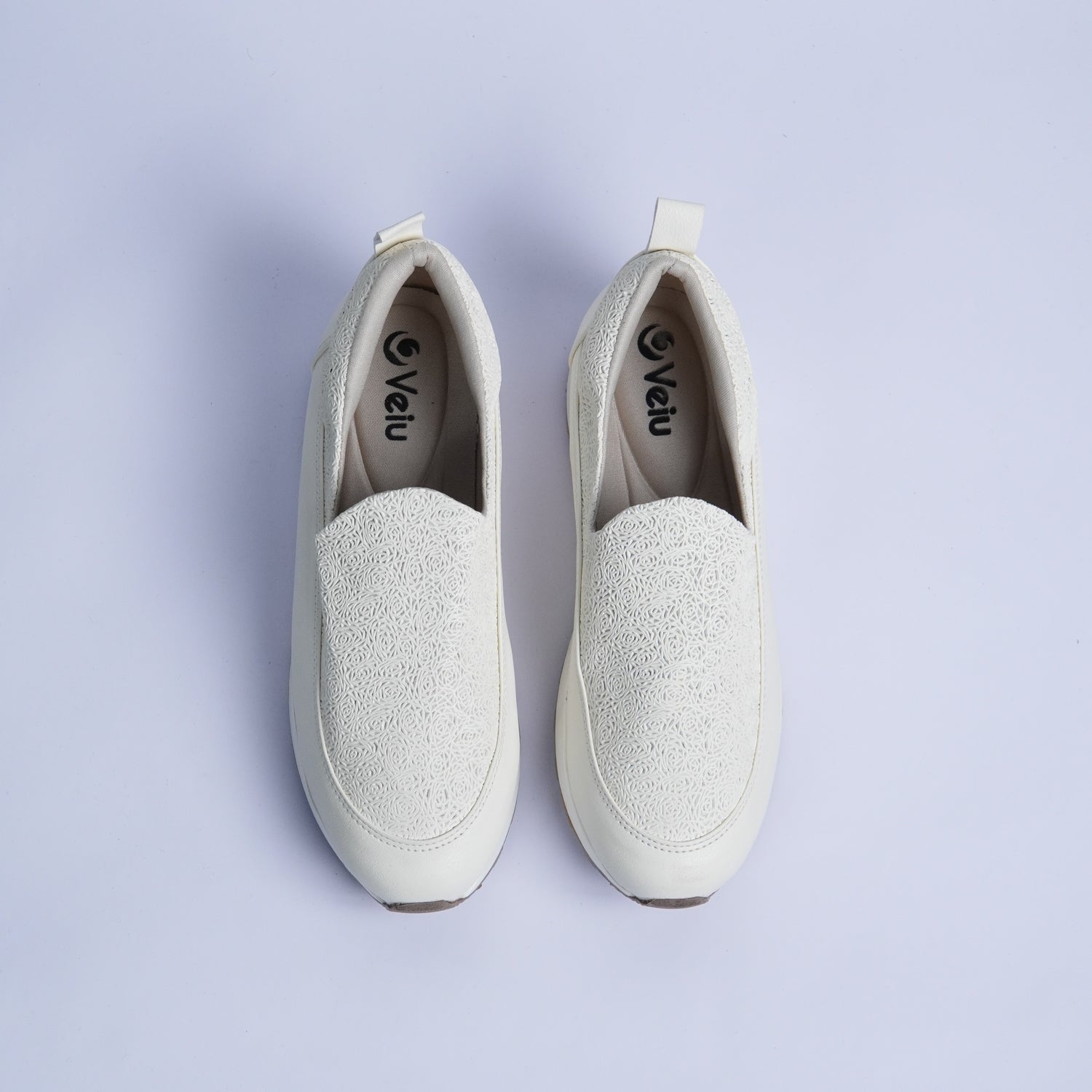 I6-29803 KOBO_ Mateo