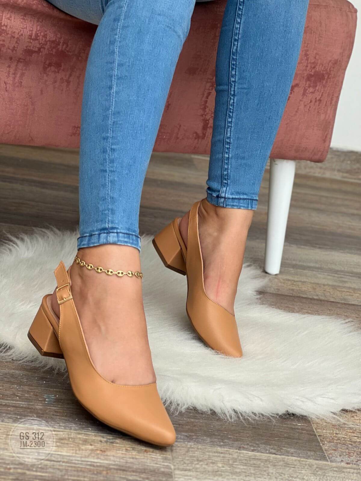 Tacón Sueco x Correa