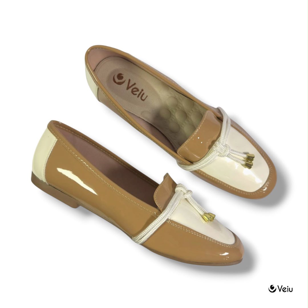 D8-44450 Charol-Charlotte